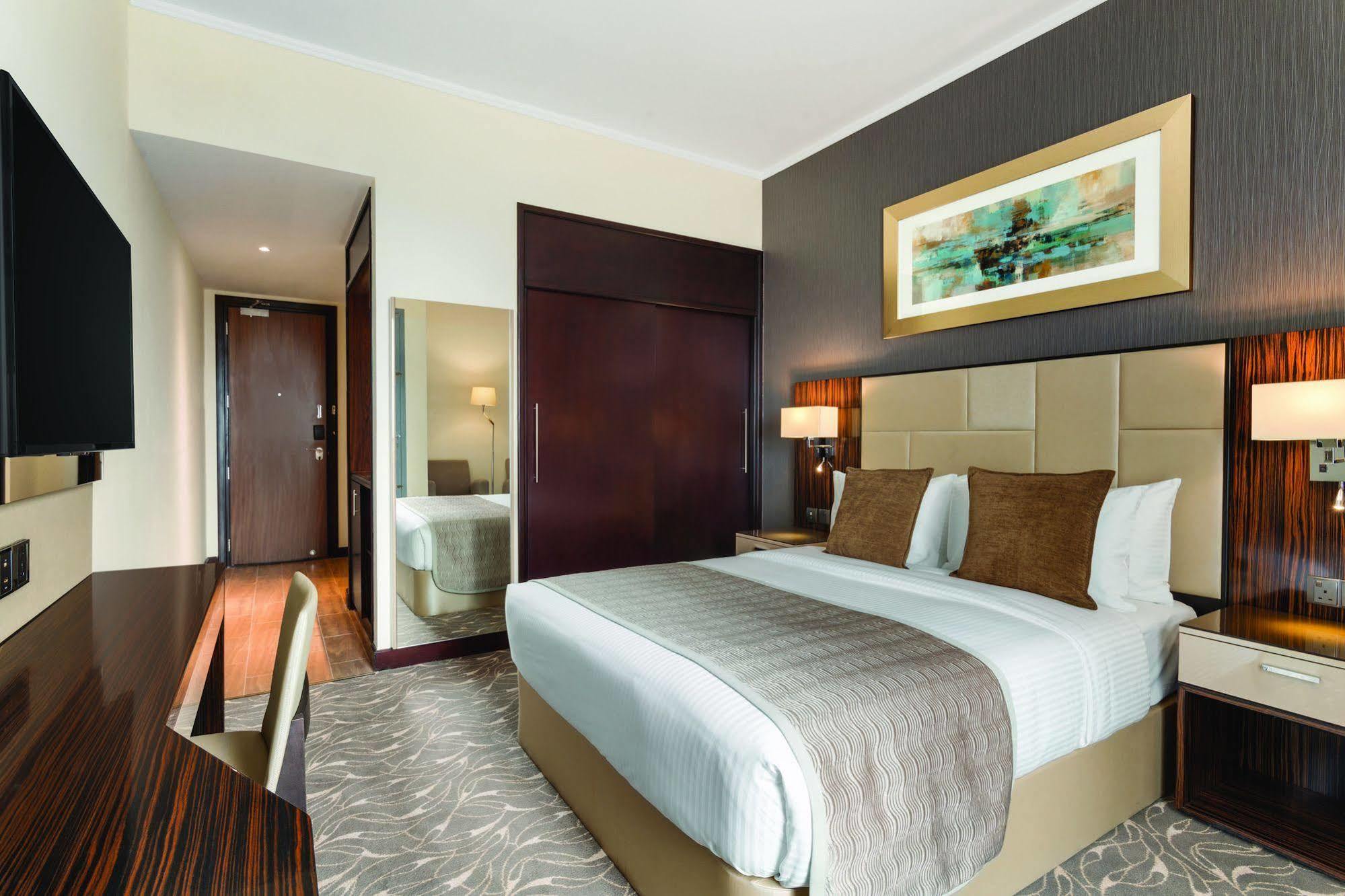 Hawthorn Extended Stay By Wyndham Abu Dhabi City Center Eksteriør bilde