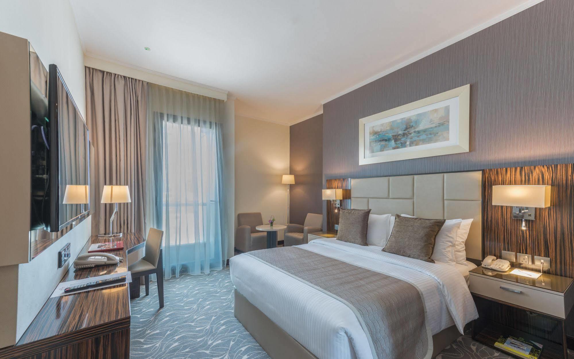 Hawthorn Extended Stay By Wyndham Abu Dhabi City Center Eksteriør bilde